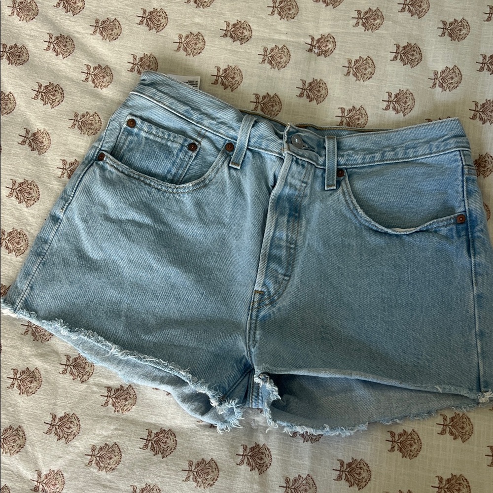Levi’s 501 Women’s Jean Shorts - 30